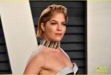 Selma blair oscars cane