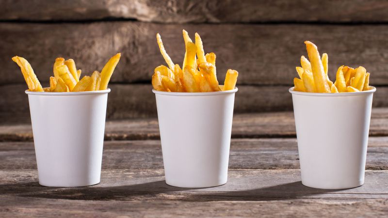 Rich and poor eat fast food