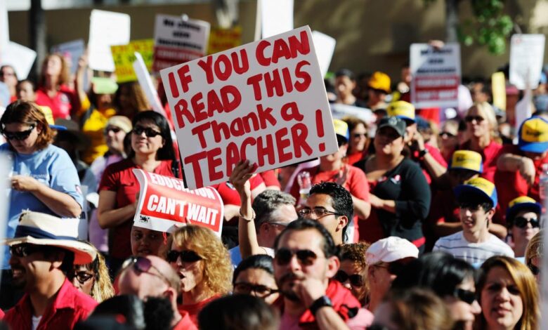 Should schools reopen before teachers are vaccinated what experts think