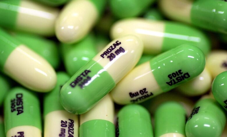Do antidepressants help in long run