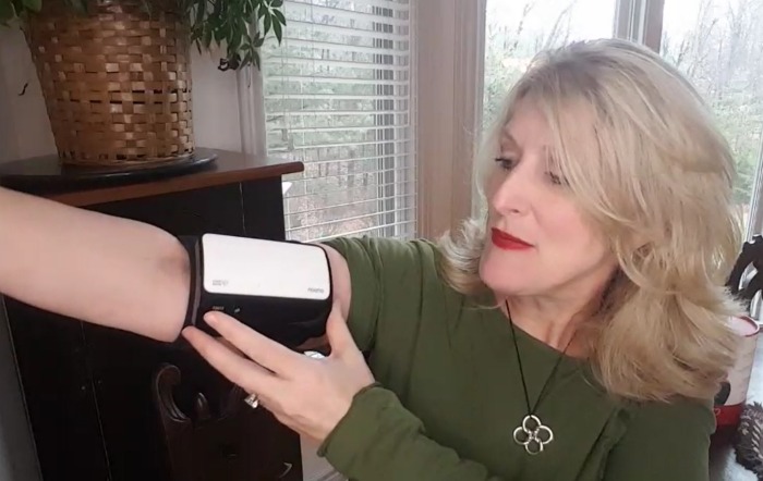 How a home blood pressure test devices accuracy use correctly