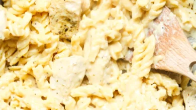 A Culinary Masterpiece: Quick Garlic Chicken Pasta Delights Weeknights