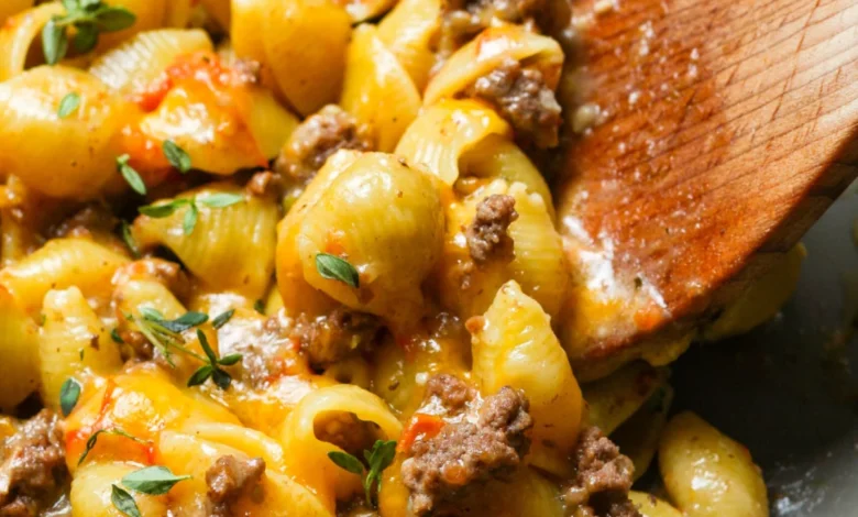 A Rich and Creamy Taco Pasta for Effortless Family Dinners