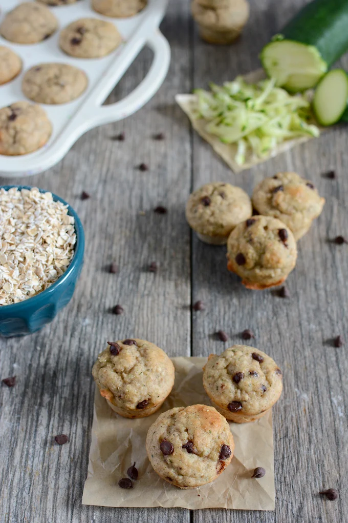 Healthy Oatmeal Chocolate Chip Mini Muffins