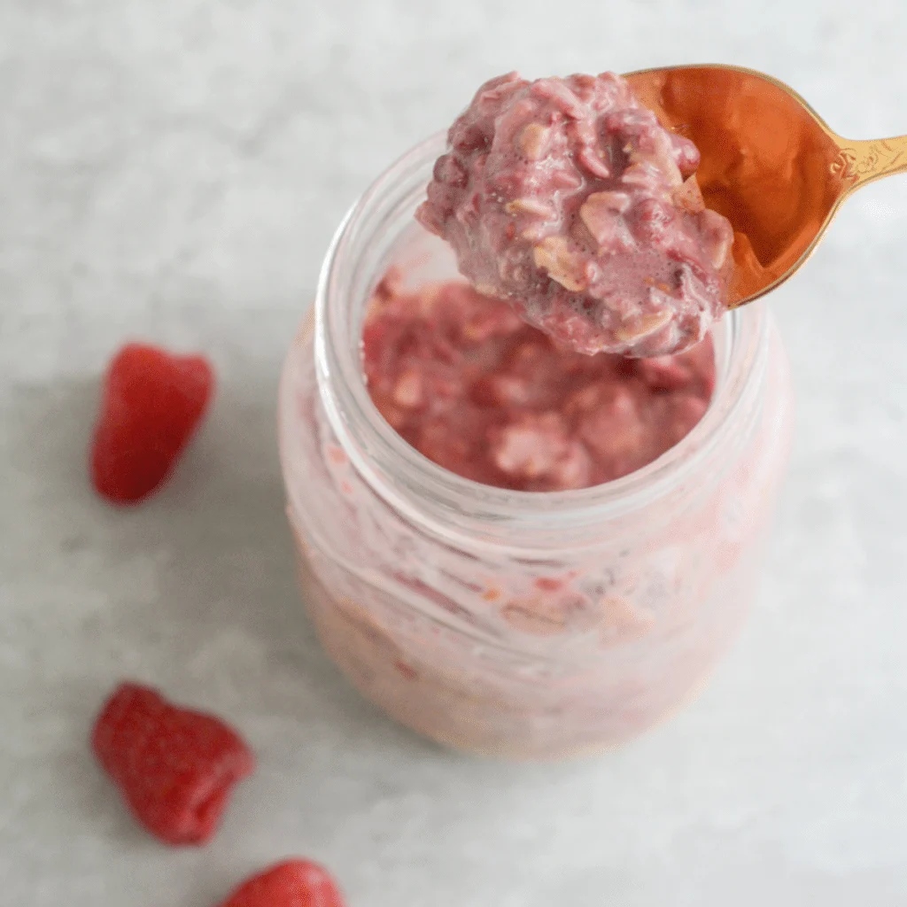 High-Protein Raspberry Overnight Oats: A Time-Saving Breakfast Solution for Busy Lifestyles High-Protein Raspberry Overnight Oats: A Time-Saving Breakfast Solution for Busy Lifestyles