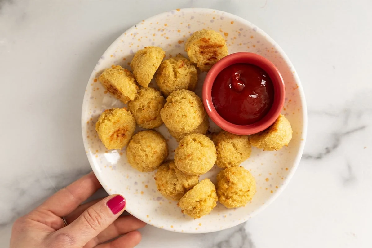 Nutrient-Rich Quinoa Bites Offer Wholesome Finger Food for Young Children Nutrient-Rich Quinoa Bites Offer Wholesome Finger Food for Young Children