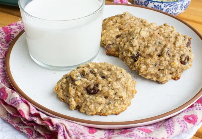 The Revitalized Banana Oat Cookie: A Nutritious Staple for Modern Lifestyles