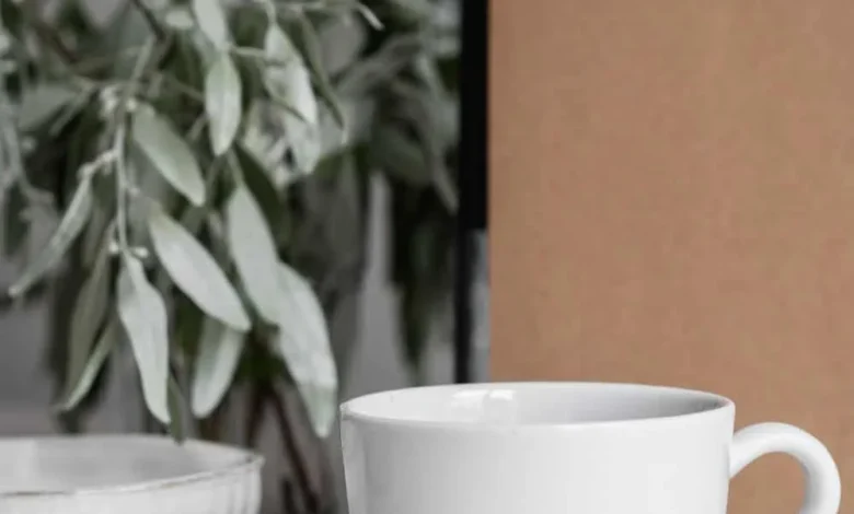 The Science and Sustainability of Removing Tannin Stains from Ceramic Drinkware Using Soda Crystals