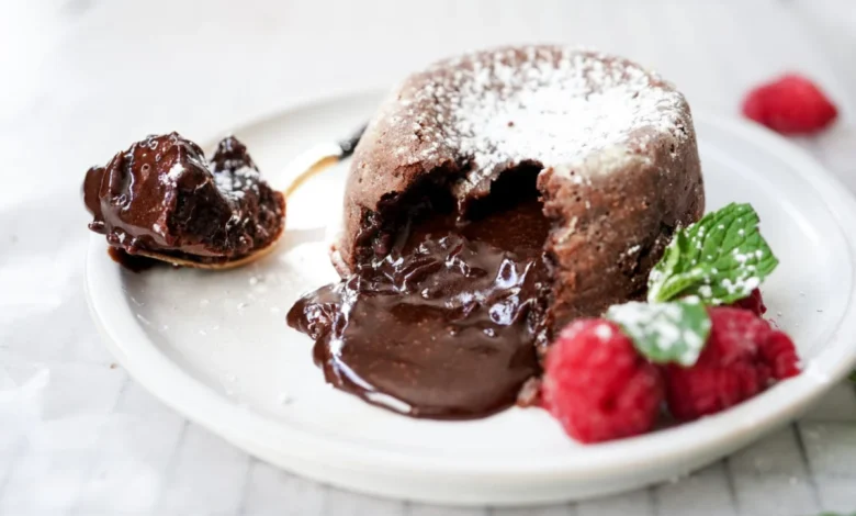 The Ultimate Chocolate Indulgence: Easy Molten Lava Cake Delights in Under 30 Minutes